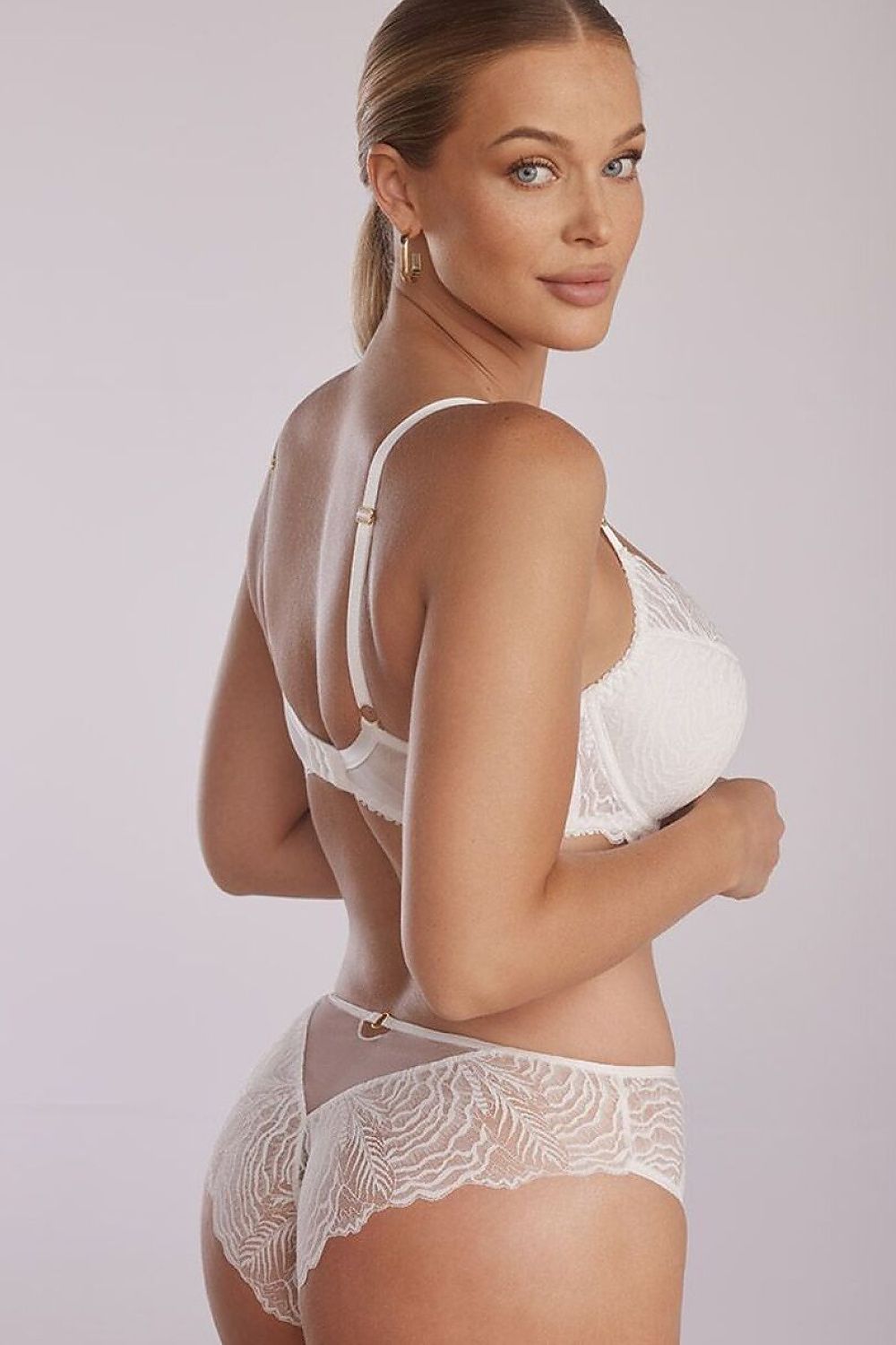  Semi-soft model 227479 Kinga 